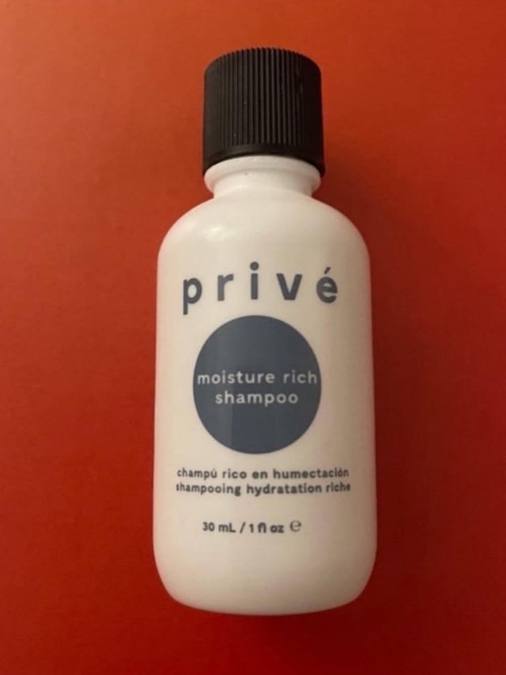 Prive Moisture Rich Shampoo